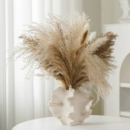 Matte Ceramic Vase – Modern Nordic Tabletop Décor